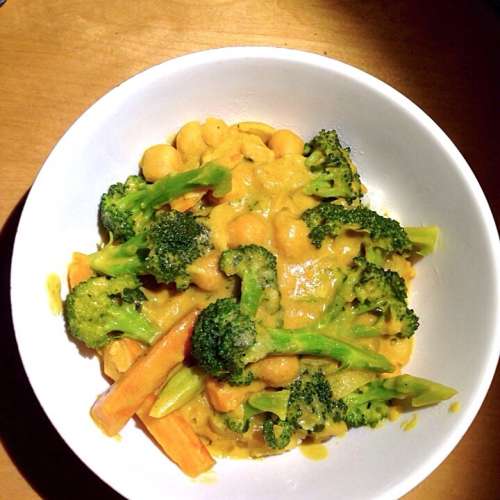 Peanut Broccoli Curry